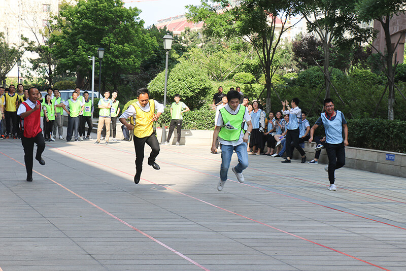 聯(lián)橋集團黨委舉辦【光耀先鋒 “新新”向榮】主題黨建活動(圖6) 聯(lián)橋集團黨委舉辦【光耀先鋒 “新新”向榮】主題黨建活動(圖6)