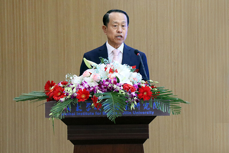 聯橋集團黨委書記、董事長慕镕鍵當選為吉林大學威海校友會首任會長(圖8) 聯橋集團黨委書記、董事長慕镕鍵當選為吉林大學威海校友會首任會長(圖8)